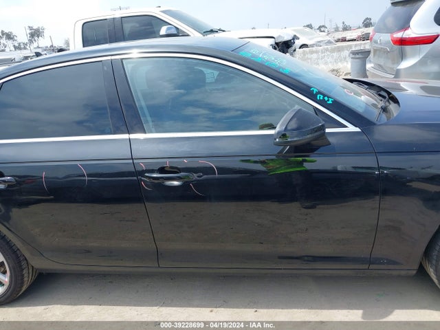 Audi A4 40 Premium/40 Titanium Premium 2019 WAUGMAF42KA025236 Image 14
