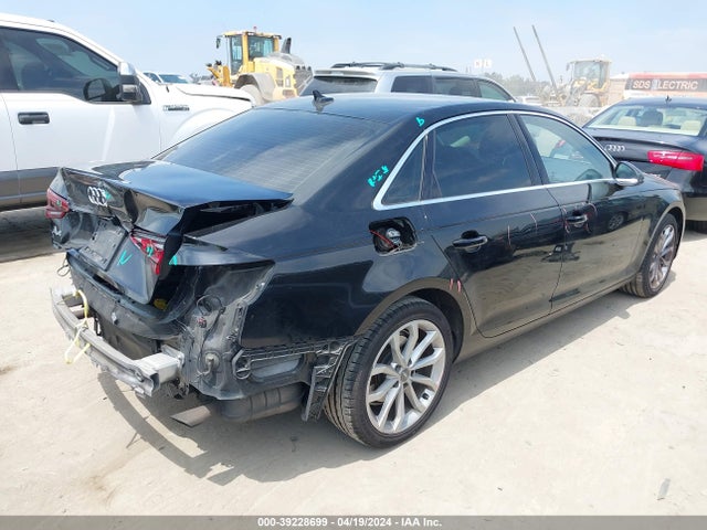 WAUGMAF42KA025236 Audi A4 40 Premium/40 Titanium Premium