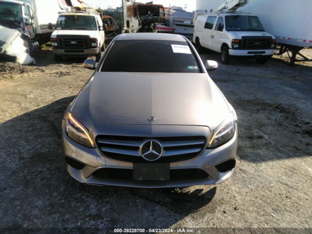 55SWF8EB0KU313179 Mercedes-Benz C 300 4matic