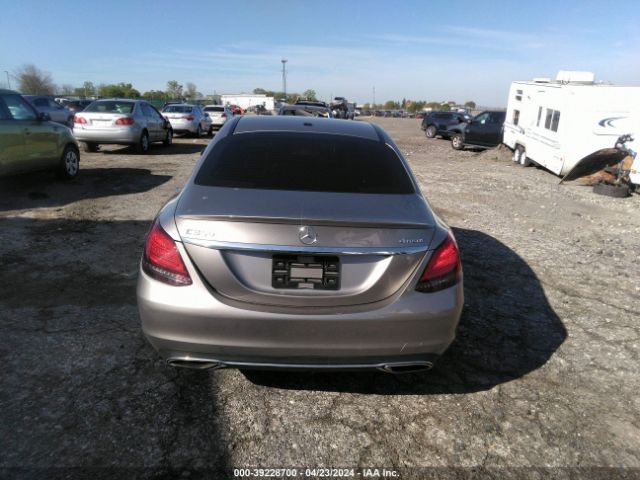 55SWF8EB0KU313179 Mercedes-Benz C 300 4matic