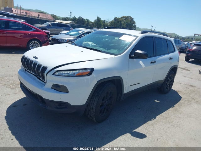 1C4PJMAB1GW374921 Jeep Cherokee Sport
