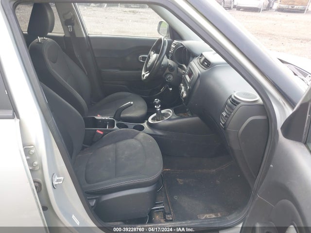 KIA Soul 2014 KNDJN2A26E7706082 Image 5