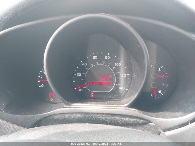 KIA Soul 2014 KNDJN2A26E7706082 Image 7
