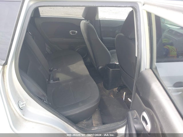 KIA Soul 2014 KNDJN2A26E7706082 Image 8