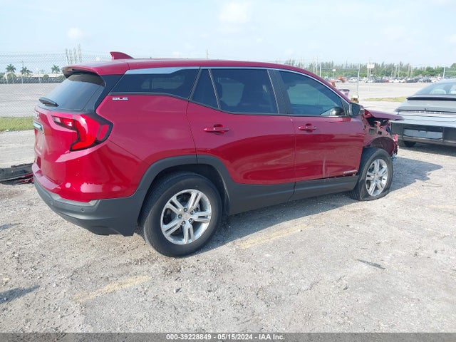 3GKALMEV8ML316573 GMC Terrain Fwd Sle