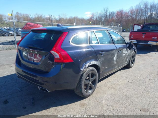 YV140MEK4H1333546 Volvo V60 T5 Premier