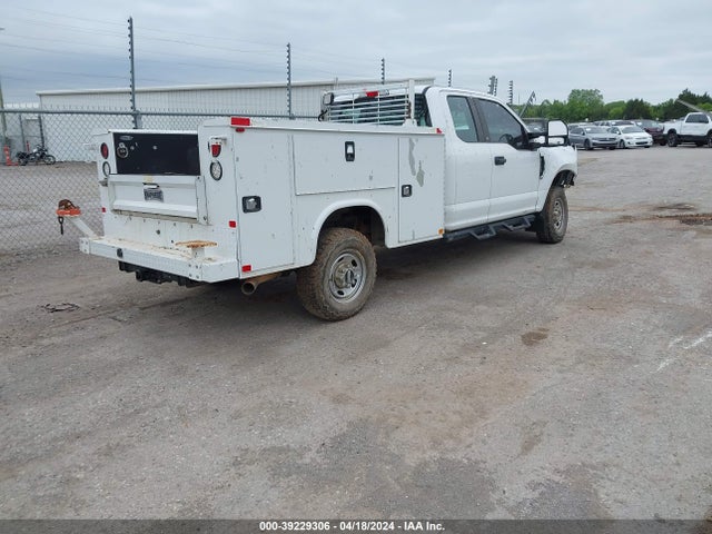 Ford F-250 Xl 2017 1FT7X2B69HED60762 Image 4