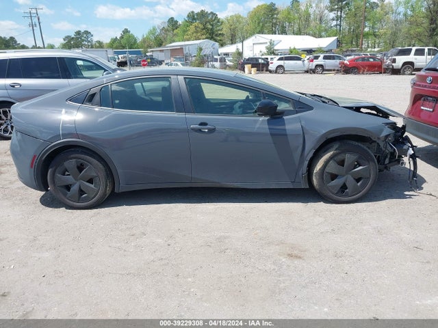 Toyota Prius Le 2023 JTDACAAU4P3006718 Image 13