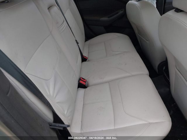 1FADP3N21GL346002 Ford Focus Titanium
