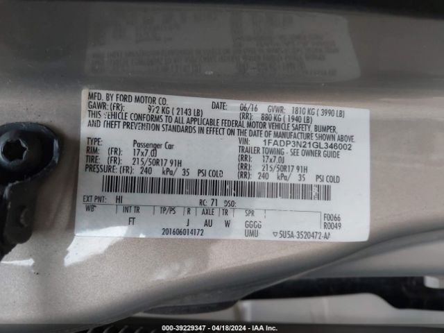 1FADP3N21GL346002 Ford Focus Titanium