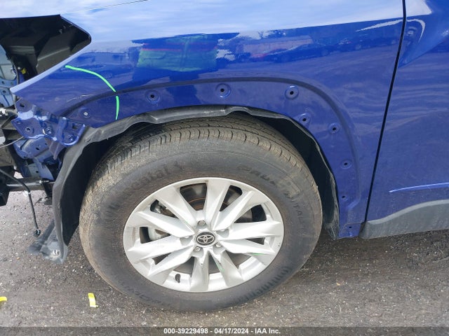 Toyota Corolla Cross Le 2023 7MUCAABG5PV071279 Image 17