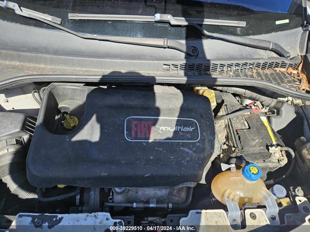 Fiat 500L 2014 ZFBCFADH6EZ007977 Image 10