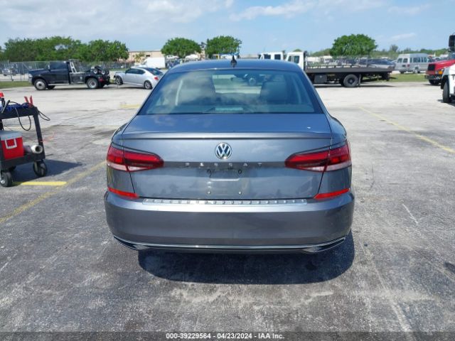 1VWSA7A34NC005227 Volkswagen Passat 2.0t Se
