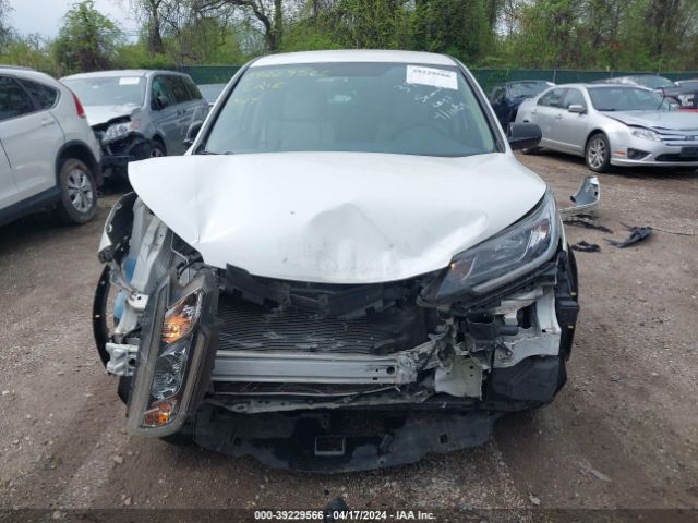 5J6RM4H40GL100421 Honda CR-V SE