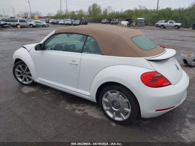 3VW517AT5FM811719 Volkswagen Beetle 1.8t