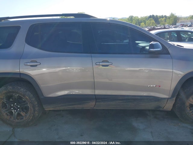 GMC Acadia Awd At4 2022 1GKKNLLS5NZ121607 Image 13