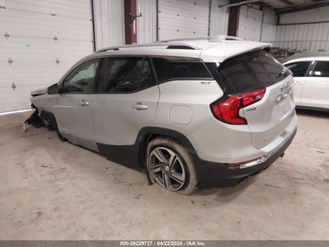 2019 GMC TERRAIN 3GKALVEV3KL329363 Photo 2