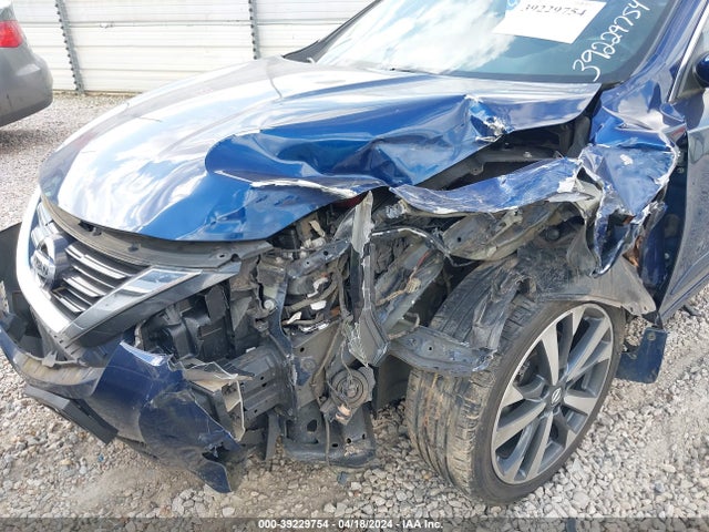 Nissan Altima 2.5 Sr 2017 1N4AL3AP5HC268311 Image 6