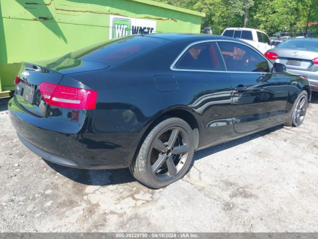 2010 AUDI A5 WAULFAFR7AA007849 Photo 3