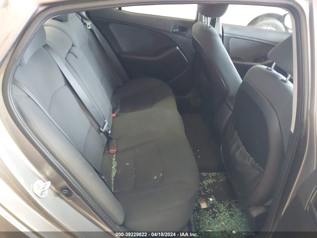 KIA Optima Lx 2015 5XXGM4A75FG507778 Image 8