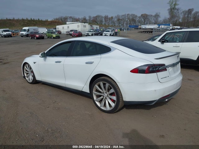 Tesla Model S P85 2014 5YJSA1H15EFP56764 Image 3