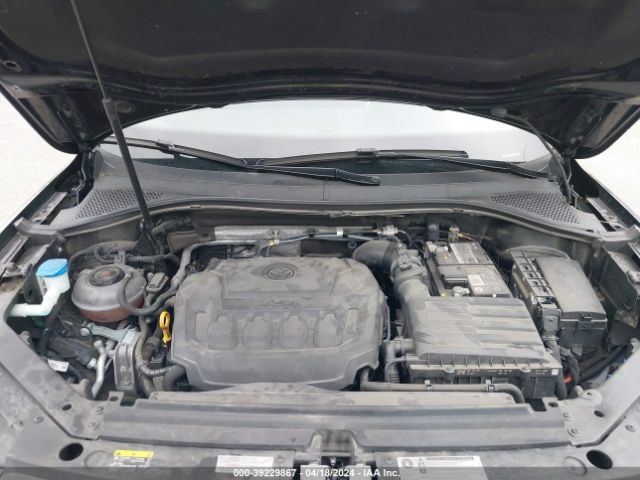 3VV3B7AX1LM113065 Volkswagen Tiguan 2.0t Se/2.0t Se R-line Black/2.0t Sel