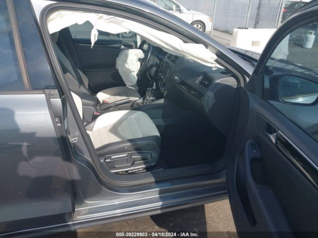3VWD17AJ6FM410058 Volkswagen Jetta 1.8t Sport