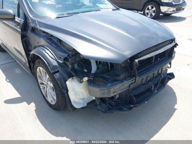 3FA6P0H71KR152031 Ford FUSION SE