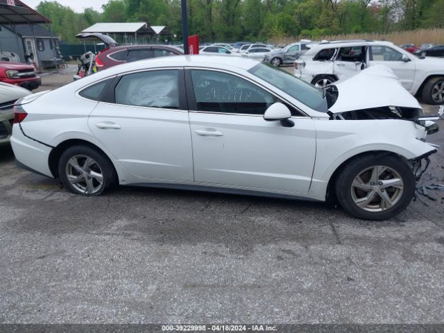 5NPEG4JA9LH018147 Hyundai SONATA SE