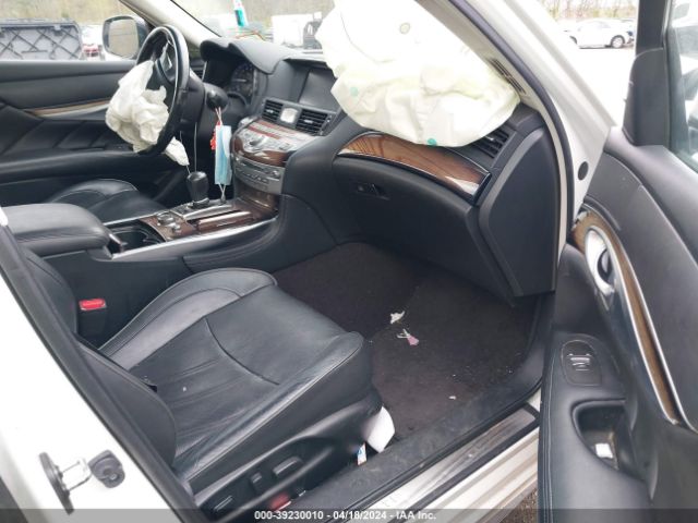 JN1BY1PRXJM370302 Infiniti Q70l 3.7x Luxe