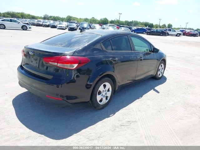 KIA FORTE LX 2017 3KPFK4A72HE018915 Image 4