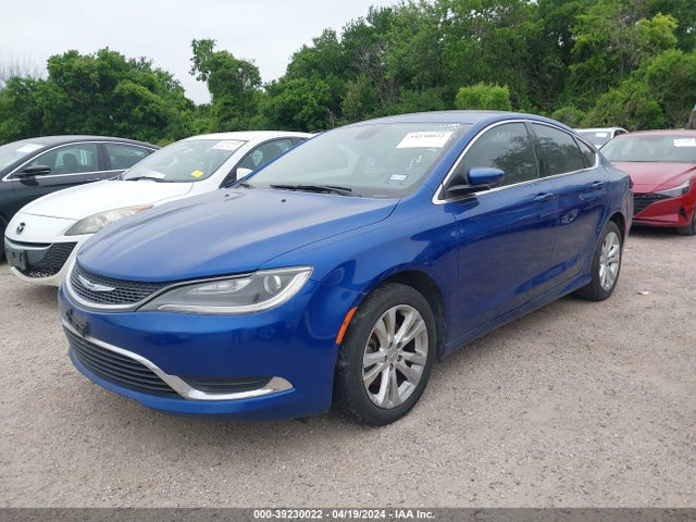 Chrysler 200 Limited 2016 1C3CCCAB3GN151213 Image 2