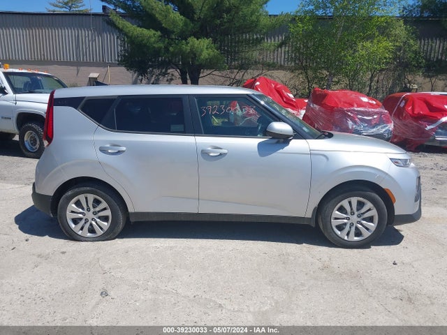 KIA SOUL LX 2020 KNDJ23AU4L7109865 Image 13