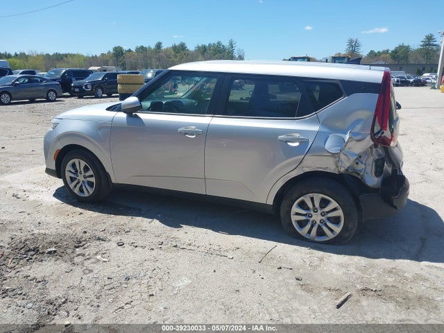 KIA SOUL LX 2020 KNDJ23AU4L7109865 Image 3