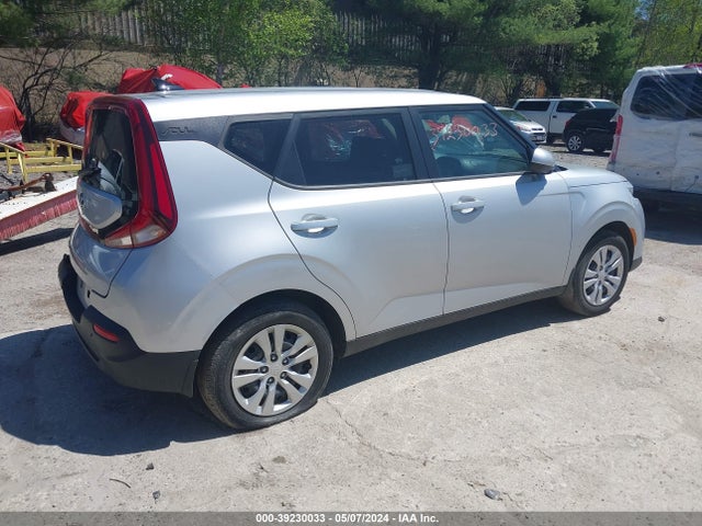 KIA SOUL LX 2020 KNDJ23AU4L7109865 Image 4