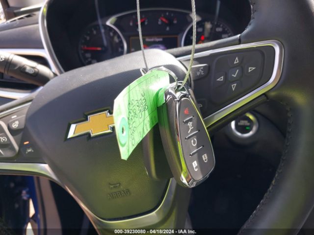 3GNAXUEV8NL228678 Chevrolet Equinox Awd Lt