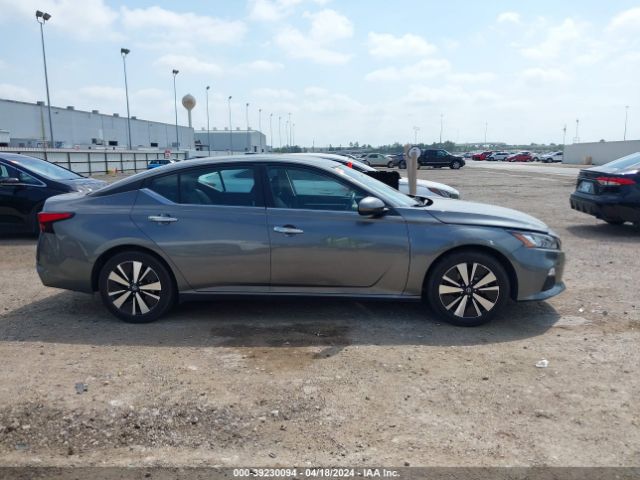 1N4BL4DV4NN388797 Nissan Altima Sv Fwd