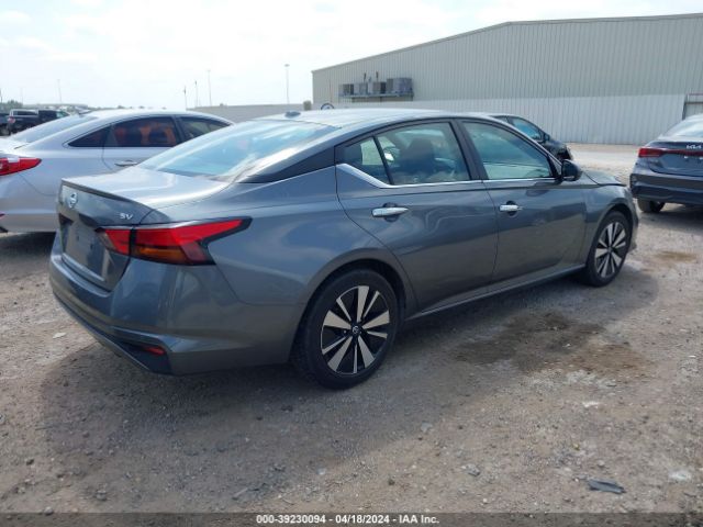 1N4BL4DV4NN388797 Nissan Altima Sv Fwd