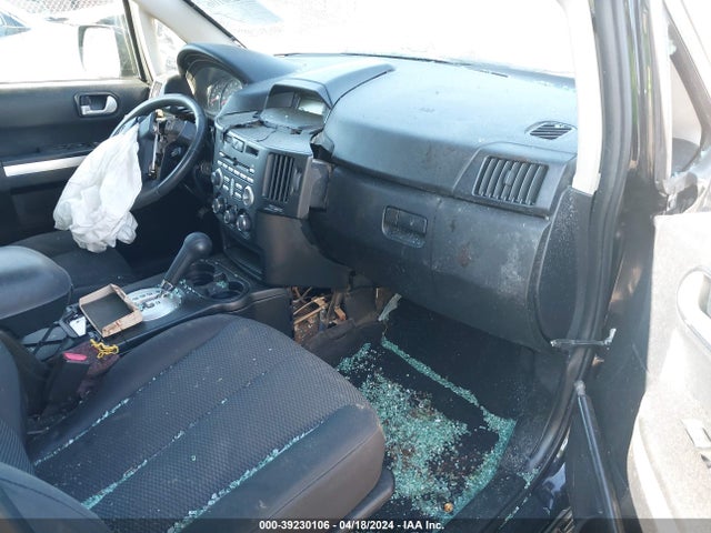 2011 MITSUBISHI ENDEAVOR 4A4JN2AS7BE036414 Photo 4
