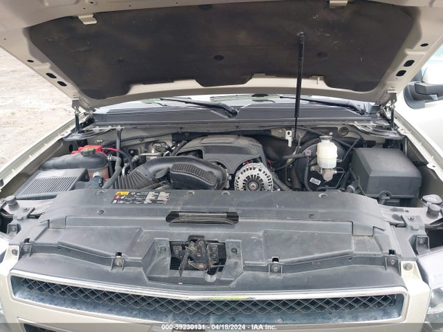 Chevrolet Suburban 1500 Lt 2014 1GNSCJE09ER241063 Image 10