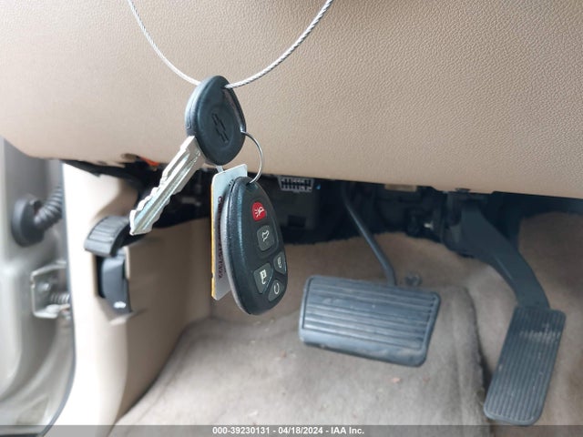 Chevrolet Suburban 1500 Lt 2014 1GNSCJE09ER241063 Image 11