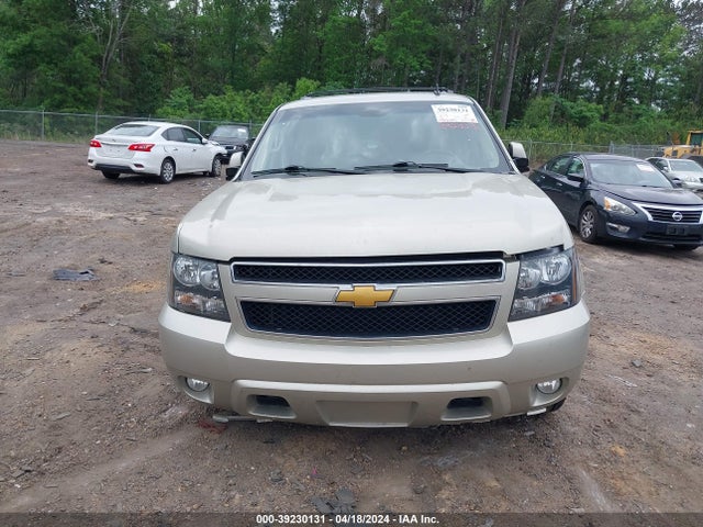 Chevrolet Suburban 1500 Lt 2014 1GNSCJE09ER241063 Image 12