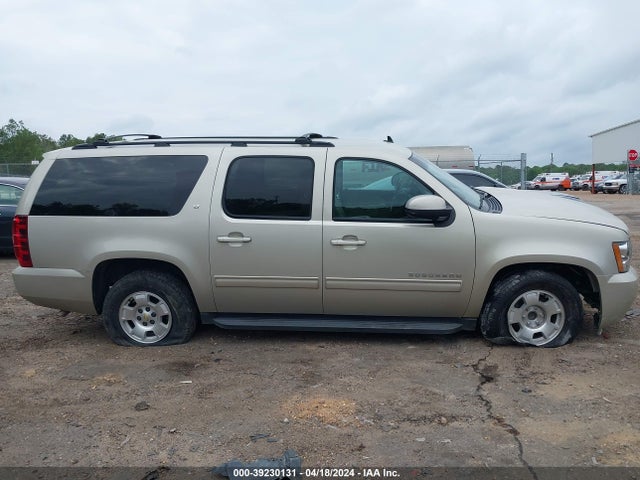 Chevrolet Suburban 1500 Lt 2014 1GNSCJE09ER241063 Image 13