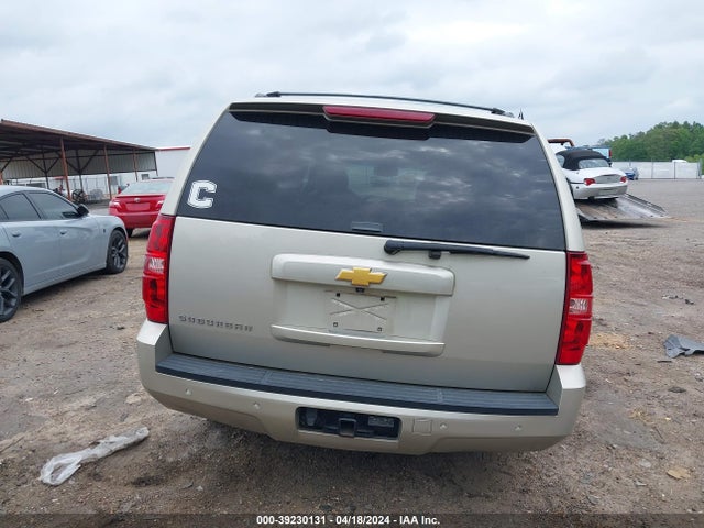 Chevrolet Suburban 1500 Lt 2014 1GNSCJE09ER241063 Image 16