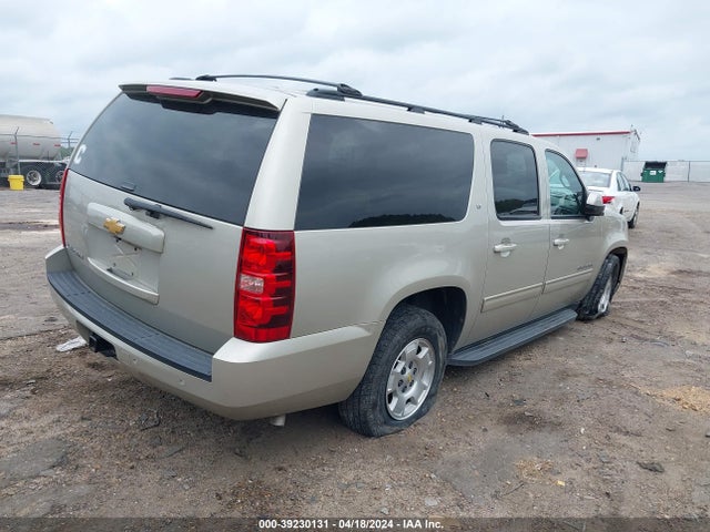 Chevrolet Suburban 1500 Lt 2014 1GNSCJE09ER241063 Image 4
