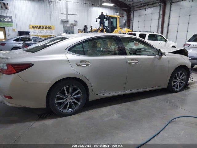 JTHBW1GG2G2111193 Lexus ES 300H