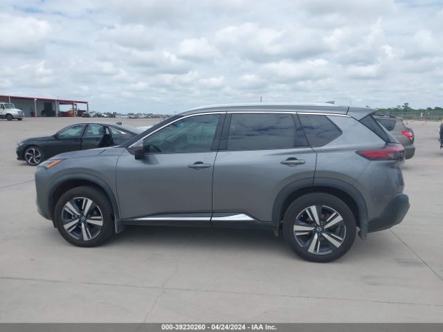 5N1AT3CA2MC742515 Nissan Rogue Sl Fwd