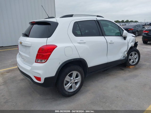 Chevrolet Trax Awd Lt 2022 KL7CJPSM0NB556935 Image 4