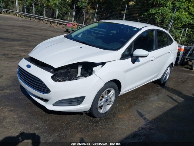 Ford FIESTA SE 2019 3FADP4BJ2KM158775 Image 2