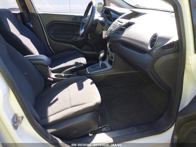 Ford FIESTA SE 2019 3FADP4BJ2KM158775 Image 5